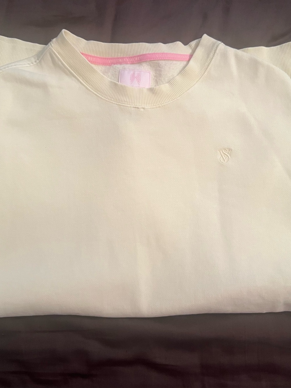 BRAND NEW Victoria's Secret women’s Cream/Pale Yellow Crewneck Sweatshirt